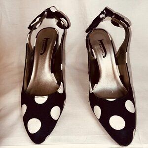 J.RENEE BLUE POLKADOT SLINGBACK HEELS